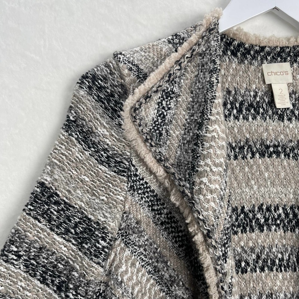 Chico's 2 (Women's Large) Grey Pattern Long Sweater Cardigan, Wool Blend - Picture 6 of 15